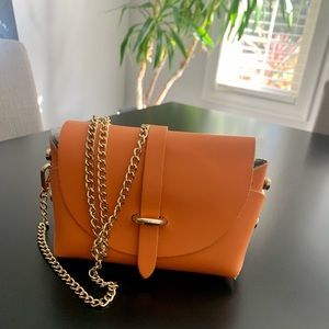 Adorable Italian leather crossbody purse (Venice)